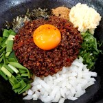 Ramen光鶏 - カレー台湾まぜそば(1050円税込)の大盛り(スペシャルポイントカード使用)