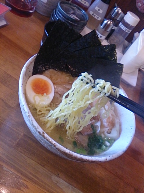 二郎系ラーメン 麺屋 春爛漫 勝川 ｊｒ ラーメン ネット予約可 食べログ