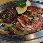 Yakiniku Souru - 上カルビ、ロース、エビ、レバー