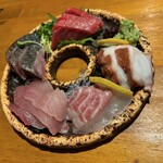 魚寅 - 刺し盛り5種3切れ