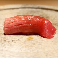 鮨 由う - 