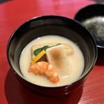 京都一の傳 本店  - 海老芋の白味噌椀