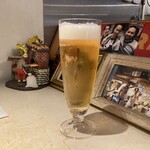 ラ・トリプレッタ - 生ビール（700円）