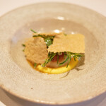 ラ・リューン - ランチコース 5000円 の岩手のホタテ貝焼き パルミジャーノチーズの薄焼き