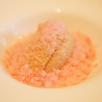 ラ・リューン - ランチコース 5000円 のメレンゲのソルベ イチゴのグラニテ