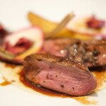 ランチコース 5000円 のフランス産 鴨のポワレ ポワブルキュベベ