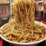 ブタギドラ 豚まぜそば×豚ラーメン - 