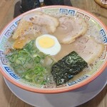 久留米とんこつラーメン 松山分校 - 