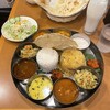 カレーリーブス カフェ＆レストラン