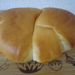 ブーランジェリー メゾン ユキ - クリームパン