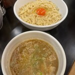 麺処 にしむら - 限定　釜玉鶏白湯つけめん300g