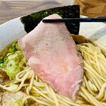 とんぼ庵 - 【醤油らぁめん＝チャーシュー】