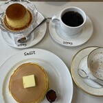 Smart Coffee - マストはまんまるホットケーキとプリン♥️