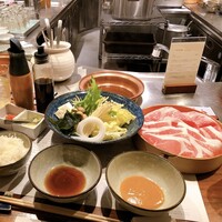 しゃぶしゃぶ 山笑ふ 表参道店 - 