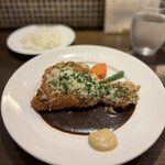 ラトリエ プリュ - ポークチーズカツレツ①