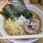 横浜ラーメン 町田家 - 