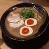 Ramen Yo Shichi - とんこつラーメン、半熟味玉　950円＋150円