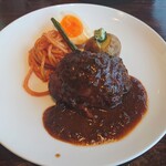 鎌倉グリル 洋食ビストロ - 濃厚トリュフ黒毛和牛粗挽きデミグラスハンバーグ