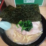 らーめん 勇気家 - 料理写真:豚骨醤油ラーメン