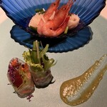 マンゴツリー東京 - 前菜スパイシーシーフードと生春巻き