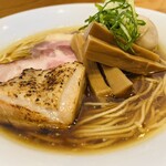 麺庵 えいと - メニュー:上特製醤油らぁ麺 ¥1,400(税込)