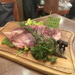 熟成肉バル レッドキングコング 橋本 - 