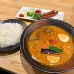 Supu Karee Kubo - ランチ・季節の７種の野菜のスープカレー。