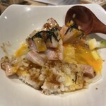 Tokyo Style Noodle ほたて日和 - 卵黄を掛けて