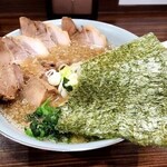 背脂煮干中華そば 二代目たかちゃんらーめん - 