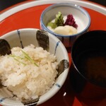 隠れ里車屋 - 食事（鯛御飯）