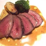 横浜馬車道 旬の肉料理イタリアン オステリア・アウストロ - 2013.12.  本州鹿のロースト そのスーゴのソース