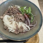 COMPHO - 神戸牛のフォー 拡大