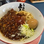 らーめん よし丸 - ジャージャー麺の感じです