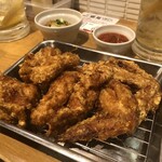 骨付鳥、からあげ、ハイボール がブリチキン。 - 