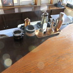 輪茶館 - 店内　１　【　２０１３年１２月　】