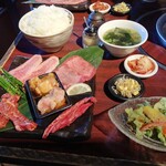 肉匠 くら乃 - 彩りランチ