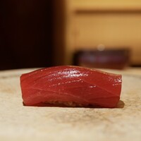鮨 由う - 