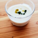 L'ESPRIT ZEN TO WINE - カリフラワーのポタージュ