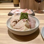 パルコ フィエラ - 余市産麦豚肩ロースとソーセージのボッリート＠2,800円