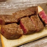 鉄板焼ステーキ 一ッ葉ミヤチク - 