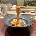 パルコ フィエラ - 自家製タヤリン（プリムトマト＆ニンニクのフレッシュソース、36ヶ月熟成パルミジャーノ）