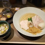 Tokyo Style Noodle ほたて日和 - 特製帆立の昆布水つけ麺 白【塩】1,600円+大盛