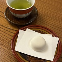 天一 本店 - 塩味饅頭