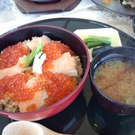 Rifu Gorufu Kurabu - 鮭ハラコ飯
