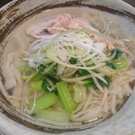 Kyouka rou - 刀削麵鶏がらスープ(1210円)