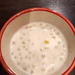 ラーンナー タイレストラン - ココナッツタピオカミルク