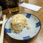 大衆酒場 馬越 - 自家製ポテトサラダ