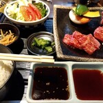 Hida Gyuu Yakiniku Kankoku Ryouri Maruaki - 