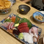 Sushi To Oden Ninoya - 美しいお刺身
