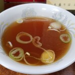 珍來 - スープ。